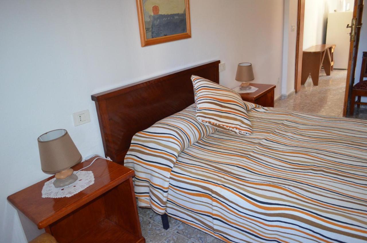 Casa De Diego Y Mela San Bartolomé Екстериор снимка
